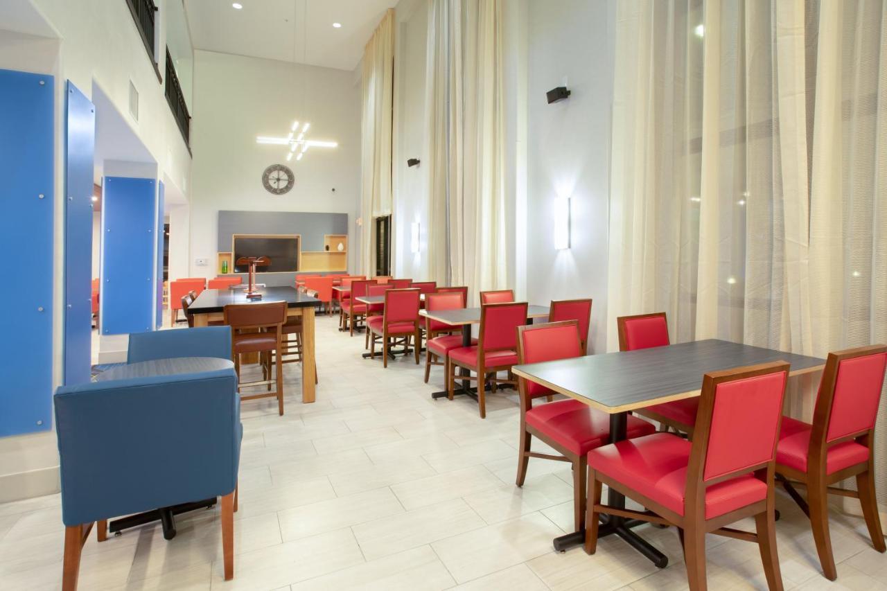 Holiday Inn Express & Suites Phoenix Glendale Dist By Ihg Exteriér fotografie